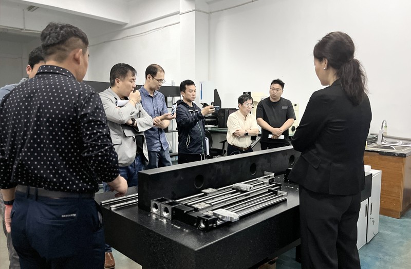 海益视科技代表团参观考察嘉善工...